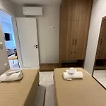 アパート 2br For 5 In Rhodes With Parking - Equus Sky