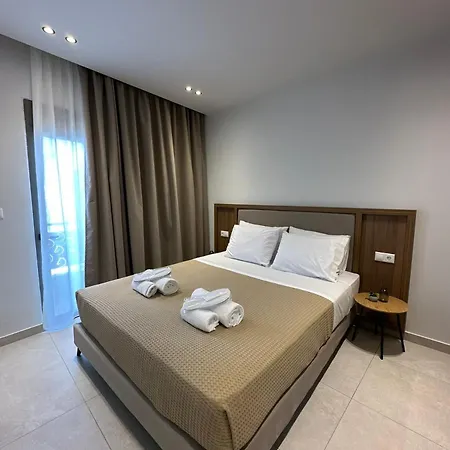 2Br Apartment For 5 In Archangelos Rhodes With Parking - Equus Sky